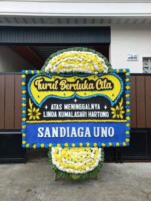 Papan Bunga Duka di Medan Baru