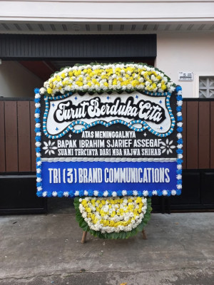 Papan Bunga Duka di Medan Baru
